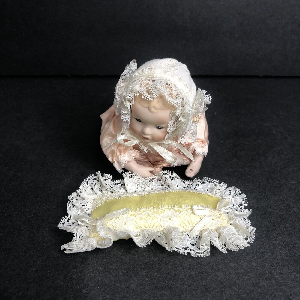 Ashton Drake Galleries Picture Perfect Babies Mini 6 1/2" Porcelain Doll HEATHER